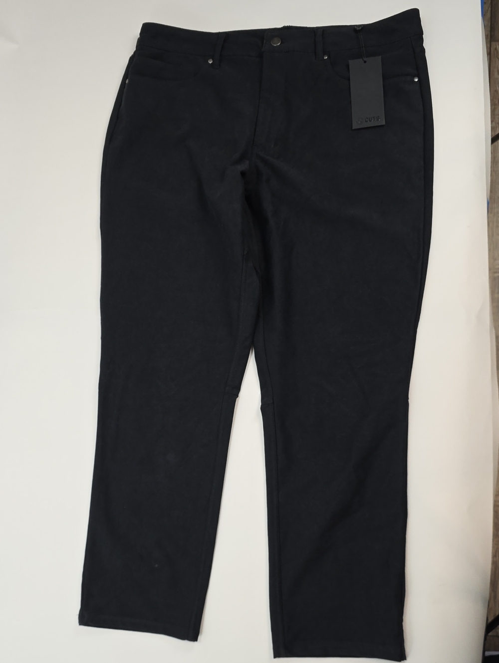 NWT Men’s CUTS CLOTHING ICON PANT ENDURATECH. Color blac. Size W 36" L 32"